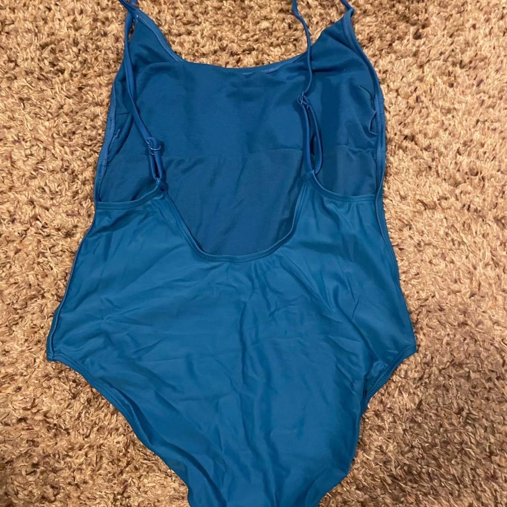 Target one piece swim suit - Picture 2 of 2